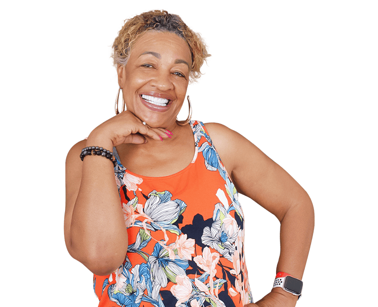 Betty J. a patient who got dental crowns in Los Algodones